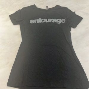 NEW!  ENTOURAGE!  Next Level t-shirt size medium